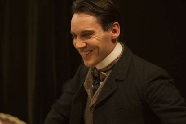 Jonathan Rhys-Meyers pic #655754
