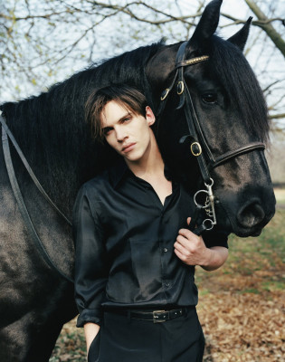 Jonathan Rhys-Meyers pic #256675