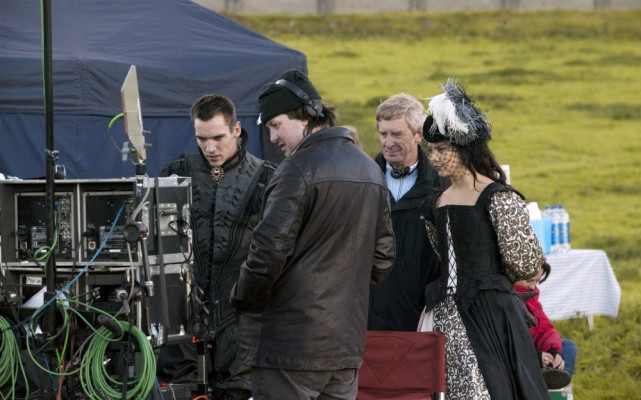 Jonathan Rhys-Meyers pic #655520