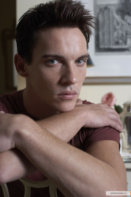 Jonathan Rhys-Meyers pic #141245