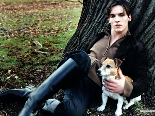 Jonathan Rhys-Meyers pic #195904