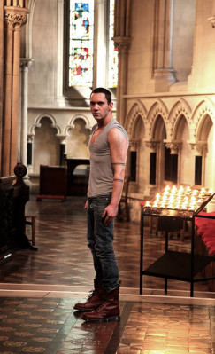 Jonathan Rhys-Meyers pic #671218