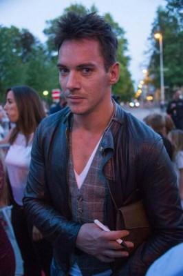 Jonathan Rhys-Meyers pic #661159