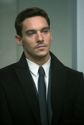 Jonathan Rhys-Meyers pic #652338
