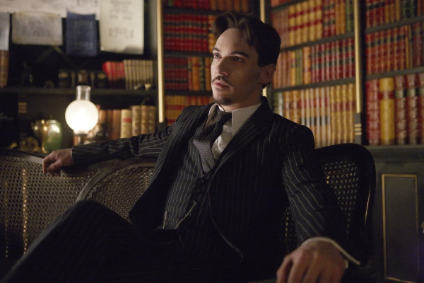 Jonathan Rhys-Meyers pic #673434