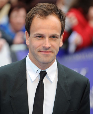 photo 11 in Jonny Lee Miller gallery [id853953] 2015-12-17 00:00:00