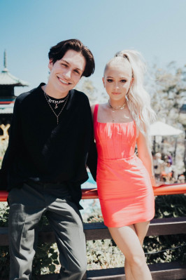 Jordyn Jones – Hollywire Hosts Jordyn Jones EP Listening Pool Party 08/24/2019