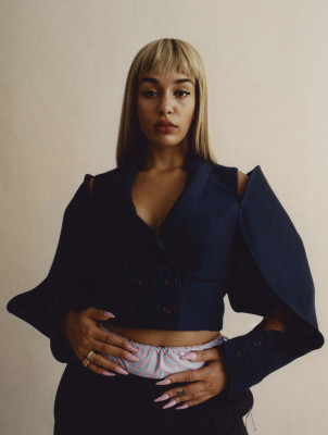 JORJA SMITH in L’Officiel Paris, March 2020