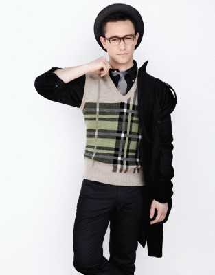 photo 4 in Joseph Gordon-Levitt gallery [id440621] 2011-11-28 00:00:00