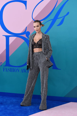 Josephine Skriver pic #972455
