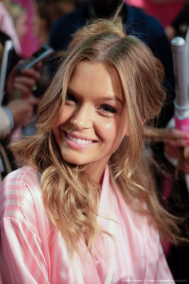 Josephine Skriver pic #844844