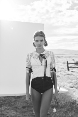 Josephine Skriver pic #1072887