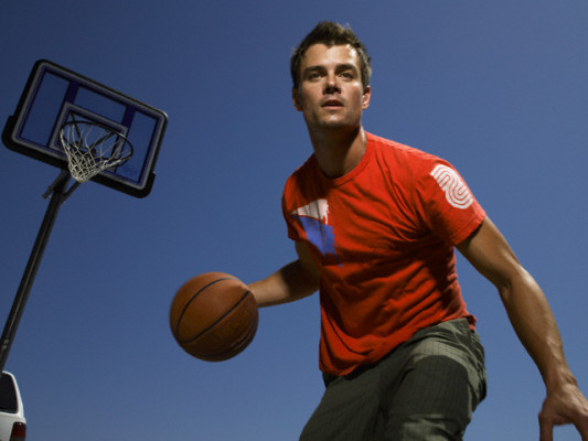 photo 4 in Josh Duhamel gallery [id210006] 2009-11-19 00:00:00