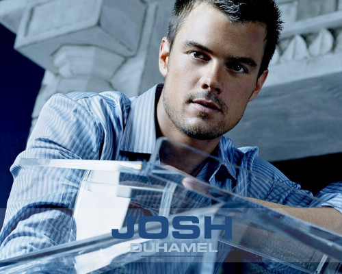 photo 3 in Josh gallery [id207280] 2009-11-15 00:00:00