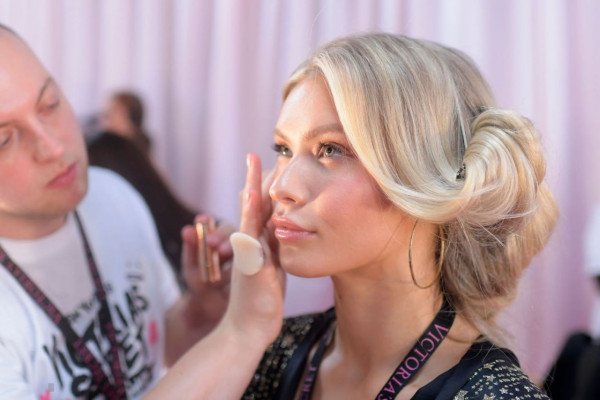2018 Victoria’s Secret Fashion Show Backstage in NYC