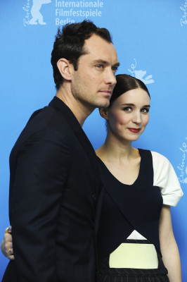 photo 3 in Jude Law gallery [id607827] 2013-02-23 00:00:00