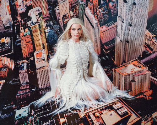 Julia Fox – G Time Mafazine, November 2023