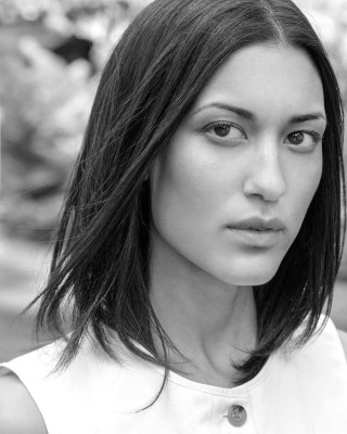 Julia Jones pic #985196