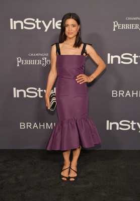 Julia Jones pic #1006147