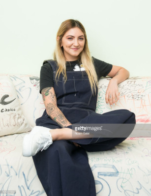 Julia Michaels - Music Choice in New York 08/01/2017