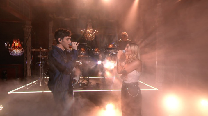 Julia Michaels - The Late Show with Stephen Colbert 10/01/2018