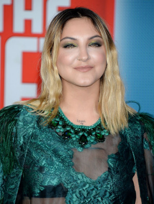 Julia Michaels - Ralph Breaks The Internet World Premiere in LA 11/05/2018