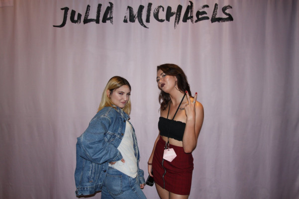 Julia Michaels - Red Pill Blues Tour October 2018