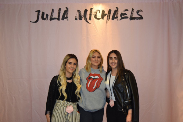Julia Michaels - Meet &amp; Greet in San Antonio 06/12/2018
