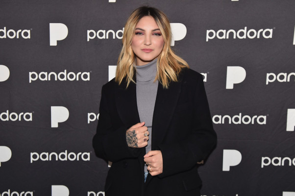 Julia Michaels - Pandora Presents Beyond in New York 11/13/2018