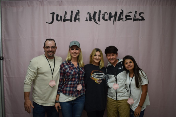 Julia Michaels - Red Pill Blues Tour in Chicago 09/14/2018