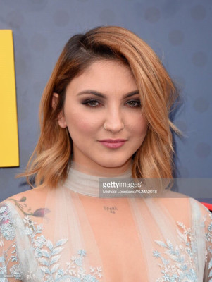 Julia Michaels - ACM Awards in Las Vegas 04/15/2018