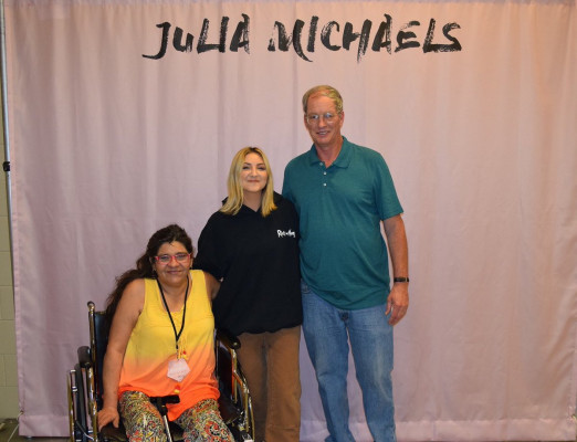 Julia Michaels - Sunrise, Florida 06/17/2018
