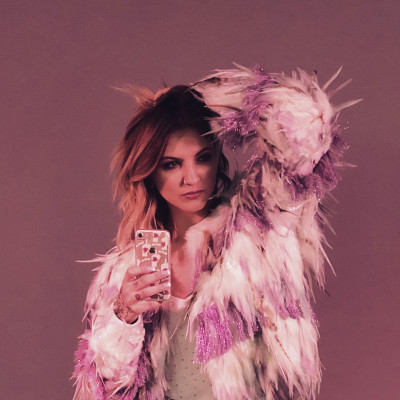 Julia Michaels by Riya Hollings for Skinnydip London (2018)