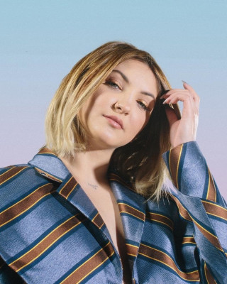 Julia Michaels - Noah Diaz Photoshoot for Paper Magazine (2018)