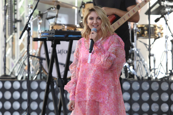 Julia Michaels - TODAY Show in New York 07/27/2018