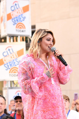 Julia Michaels - TODAY Show in New York 07/27/2018