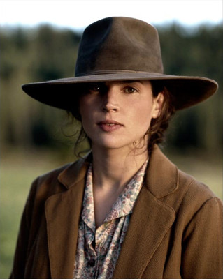 photo 23 in Julia Ormond gallery [id233759] 2010-01-15 00:00:00