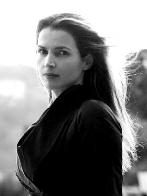 photo 26 in Julia Ormond gallery [id233756] 2010-01-15 00:00:00