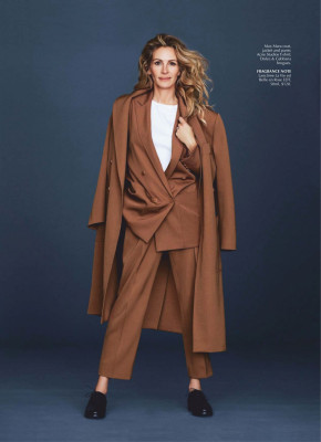 JULIA ROBERTS in Marie Claire Magazine, Australia August 2019