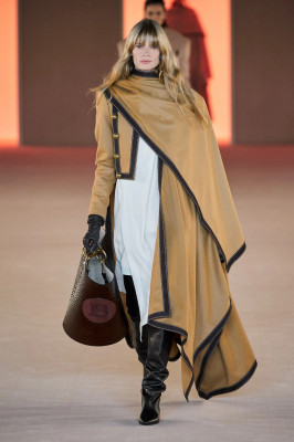 Julia Stegner - Balmain Autumn/Winter Fashion Show in Paris