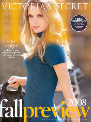Julia Stegner pic #109685
