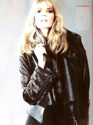 Julia Stegner pic #296889