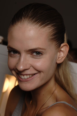 Julia Stegner pic #386493