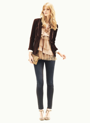 Julia Stegner pic #326699