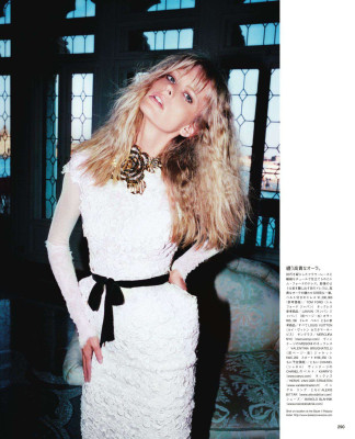 Julia Stegner pic #435044