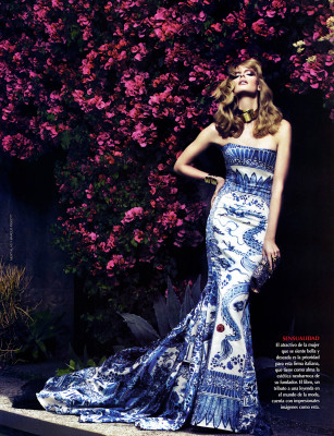 Julia Stegner pic #304410
