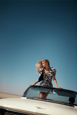 Julia Stegner pic #132726