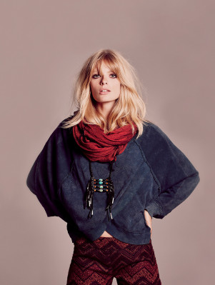 photo 9 in Julia Stegner gallery [id430725] 2011-10-21 00:00:00