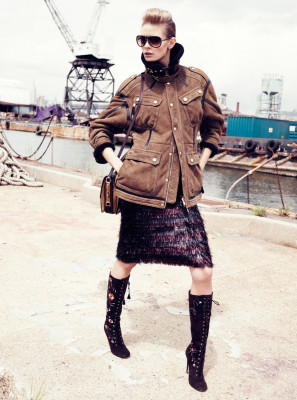 Julia Stegner pic #545823