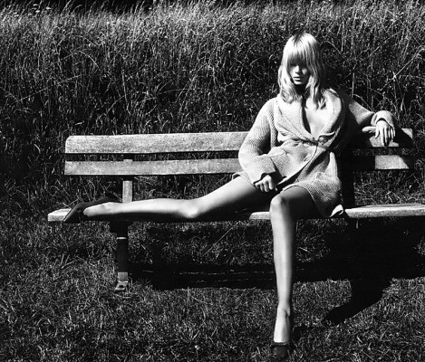 Julia Stegner pic #79104